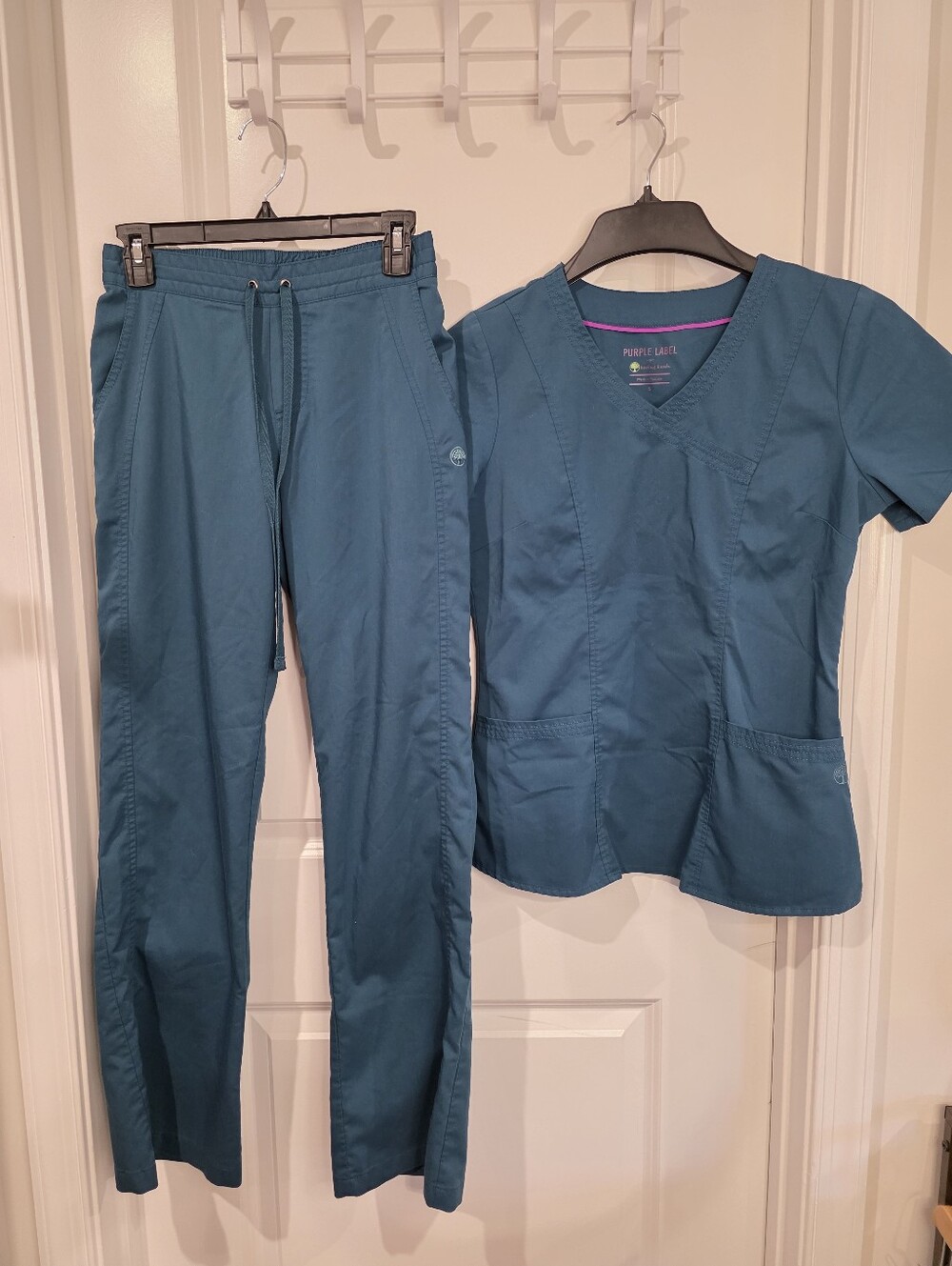 Healing Hands Purple Label Women’s Scrub Set